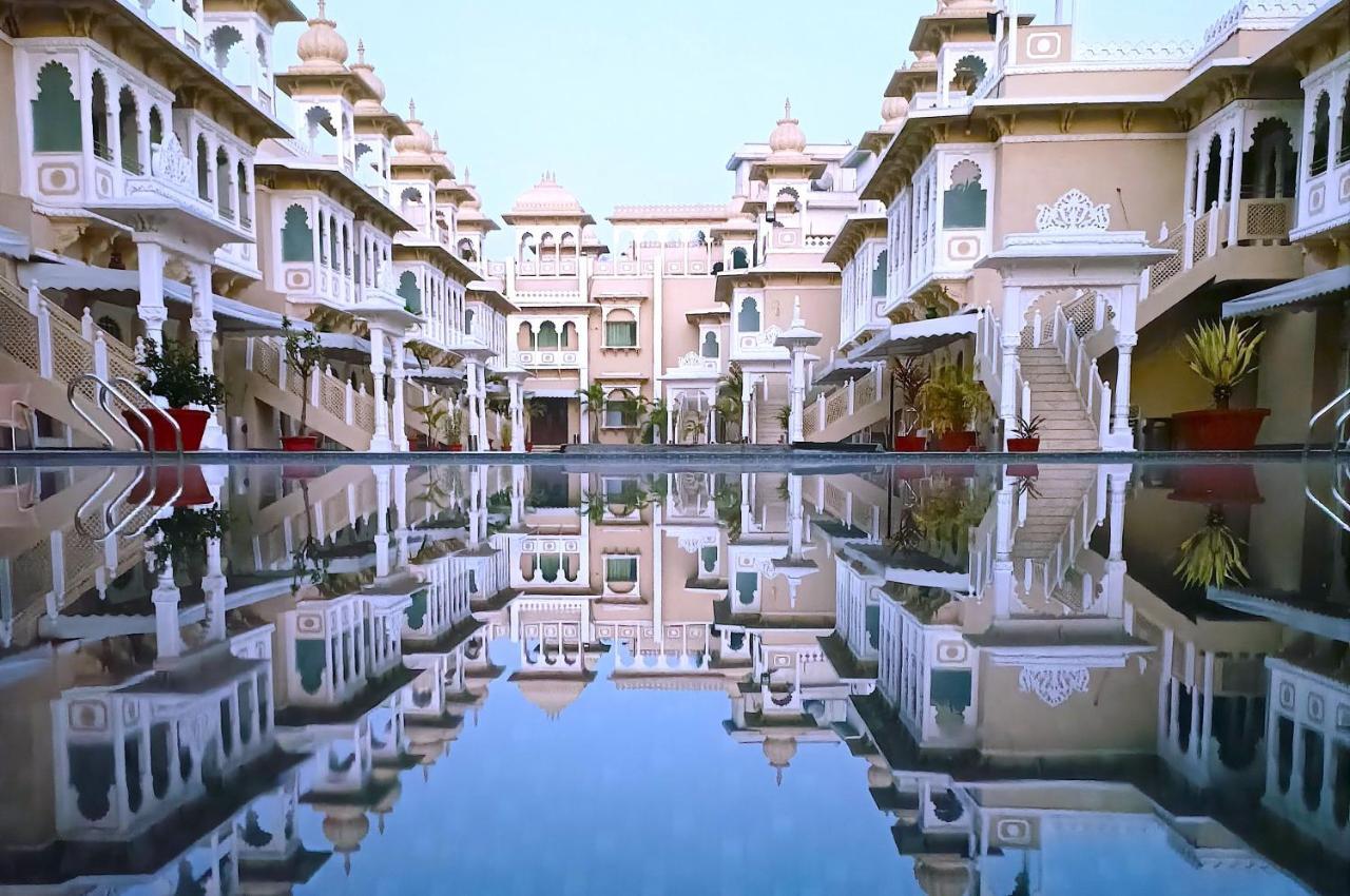 Hotel Gautam Lonavala Εξωτερικό φωτογραφία